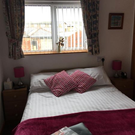 Kingscliff Bed & Breakfast Blackpool Ngoại thất bức ảnh