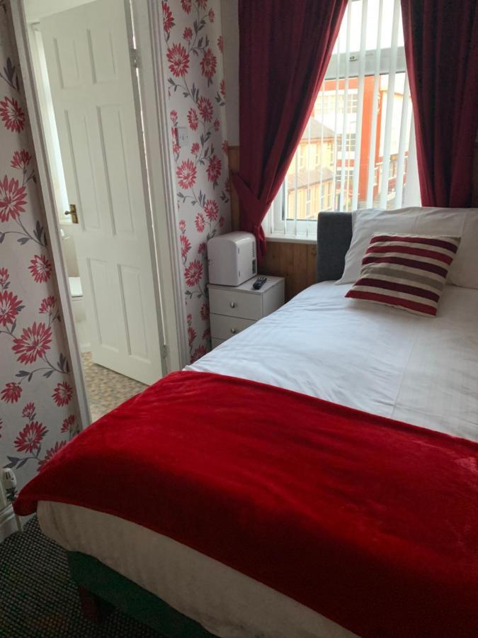 Kingscliff Bed & Breakfast Blackpool Ngoại thất bức ảnh