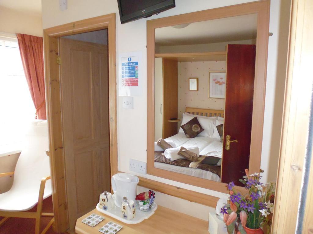 Kingscliff Bed & Breakfast Blackpool Phòng bức ảnh